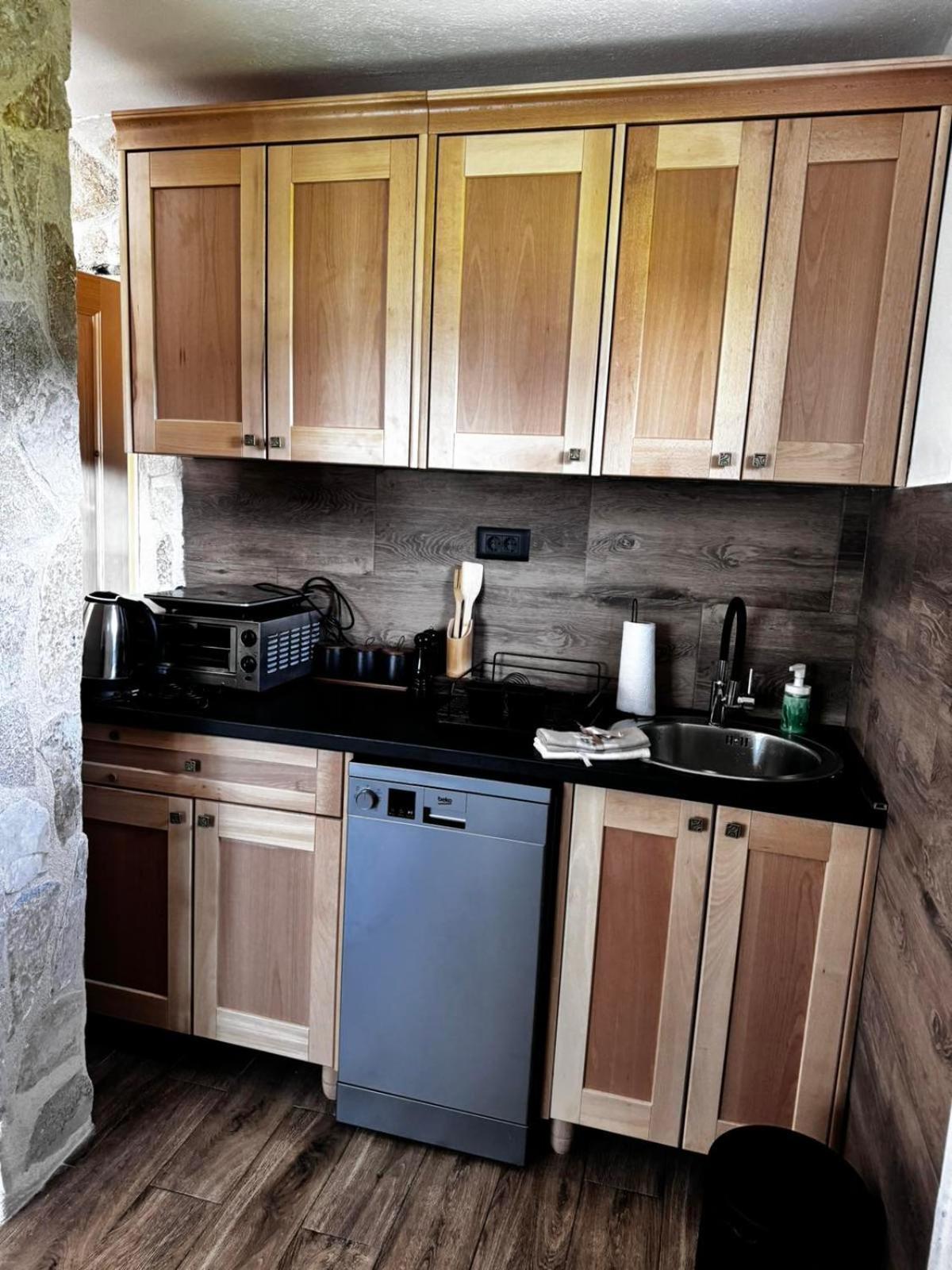 Vakantiehuis Mountain House Savin Kuk *